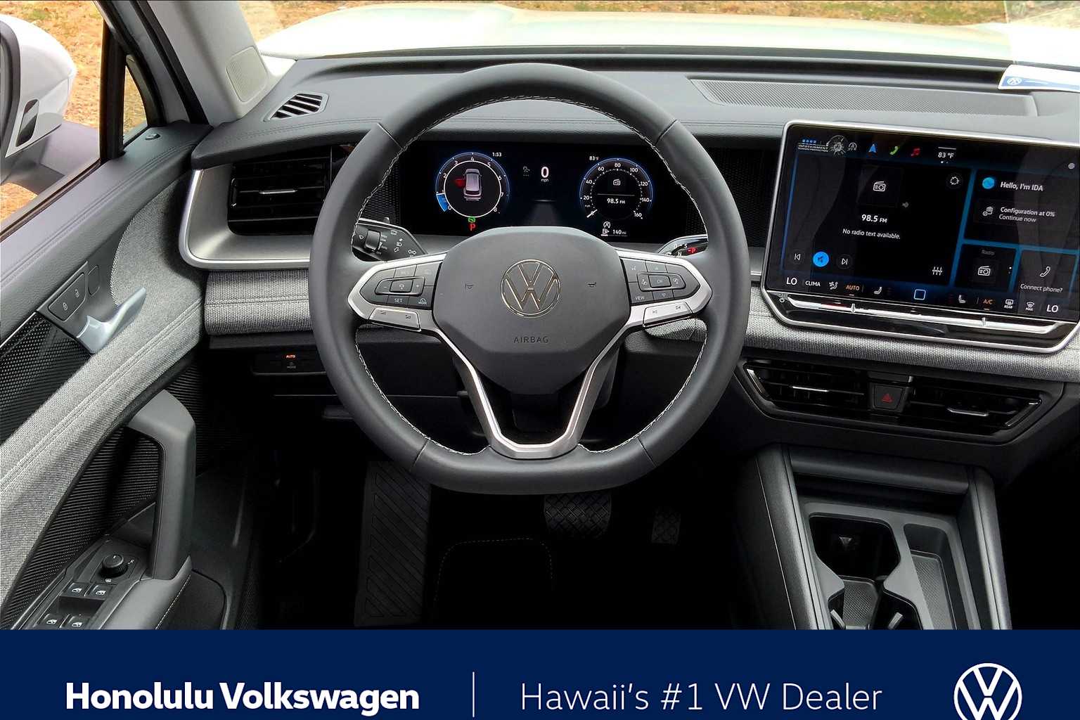 Thumbnail: 2025 Volkswagen Tiguan - 15