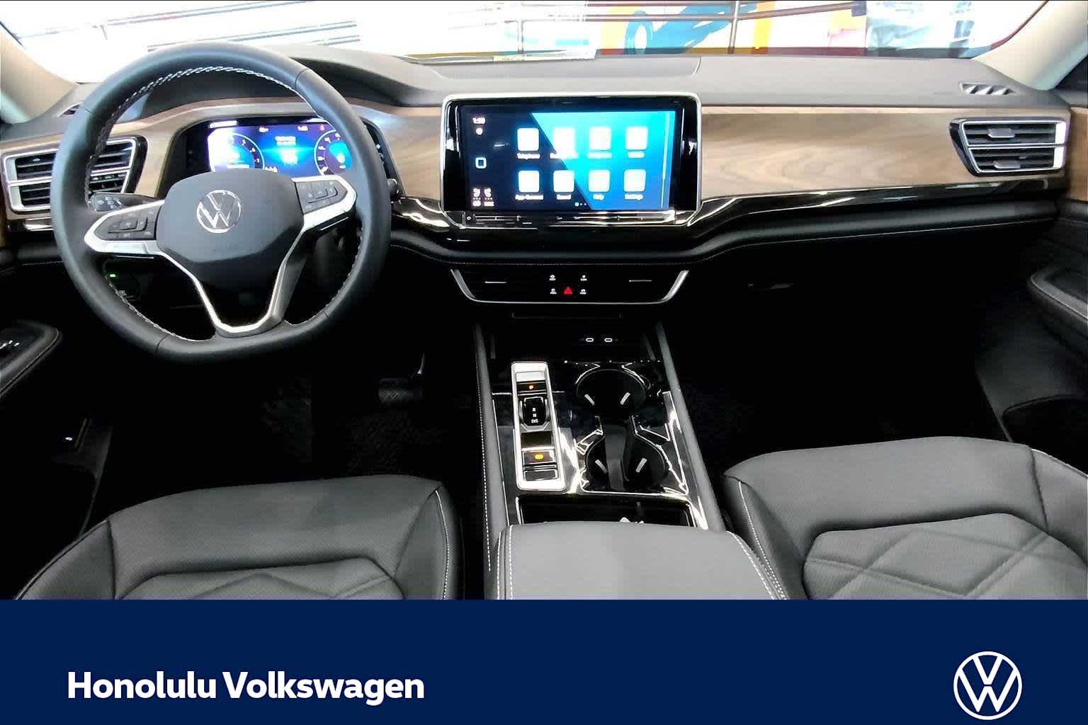 Thumbnail: 2026 Volkswagen Atlas - 10
