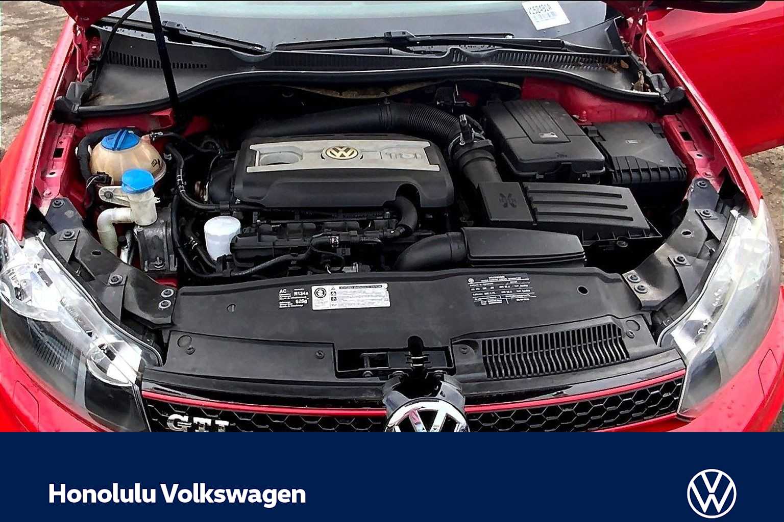 Thumbnail: 2011 Volkswagen Golf - 9