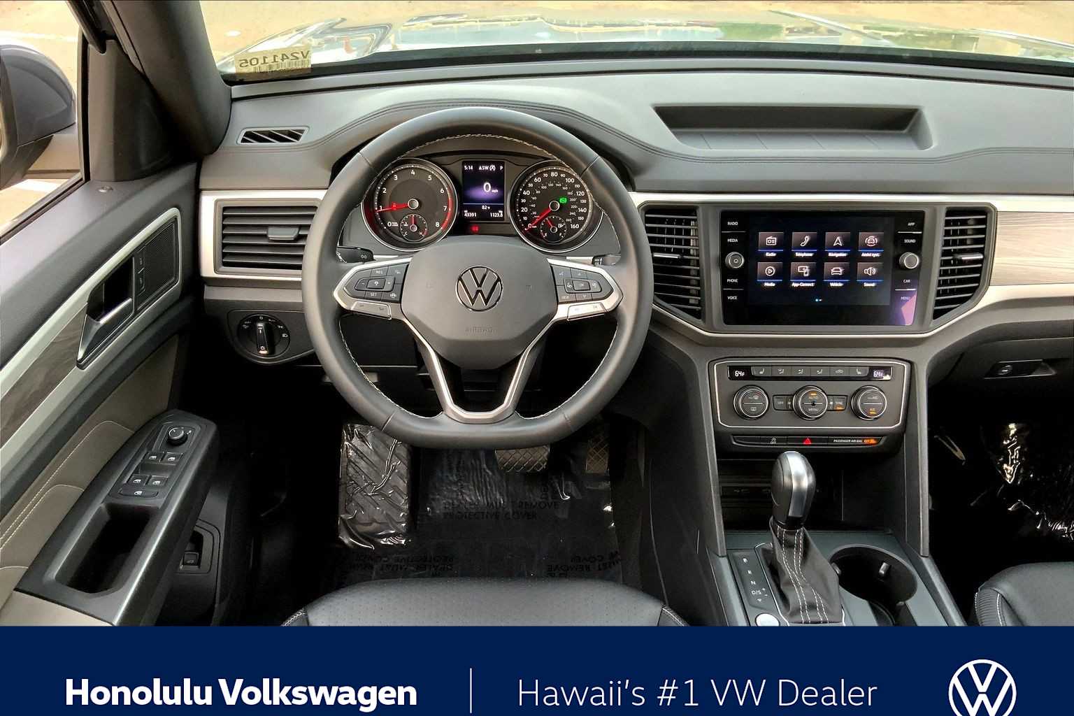 Thumbnail: 2021 Volkswagen Atlas - 13