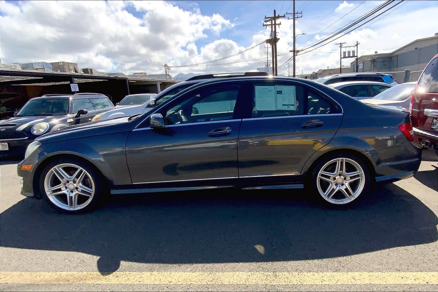 Thumbnail: 2014 Mercedes-Benz C-Class - 3