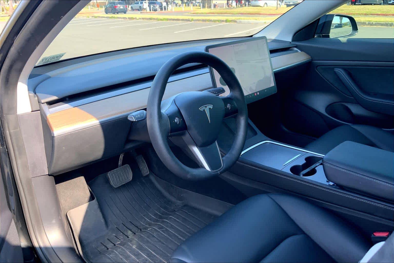 Used 2021 Tesla Model 3 Base with VIN 5YJ3E1EA1MF908177 for sale in Honolulu, HI