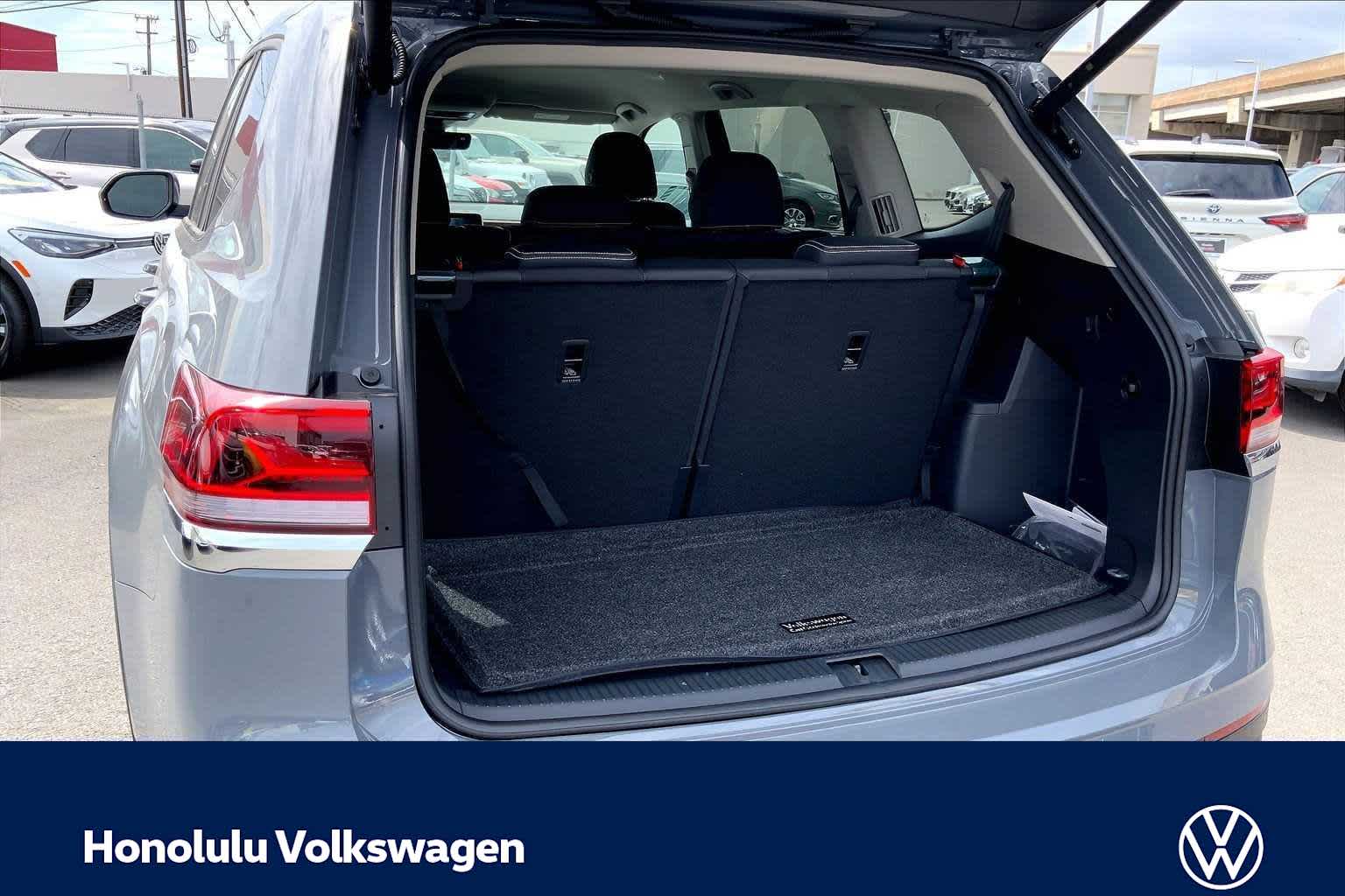 Thumbnail: 2026 Volkswagen Atlas - 19