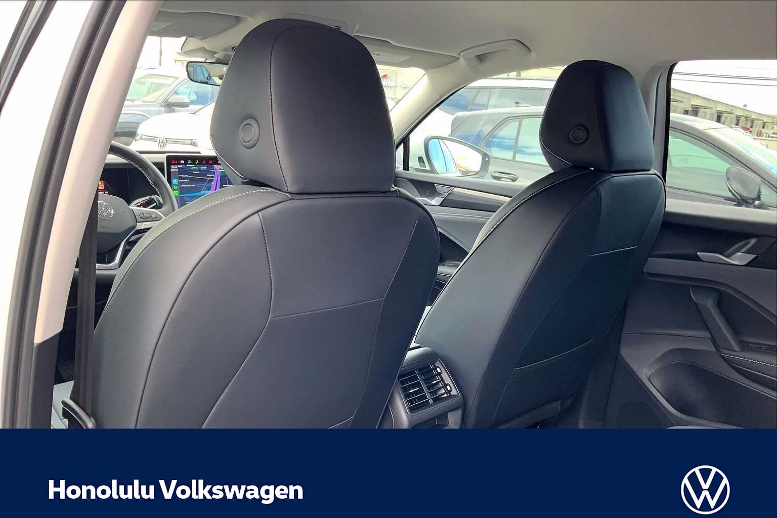 Thumbnail: 2026 Volkswagen Tiguan - 12