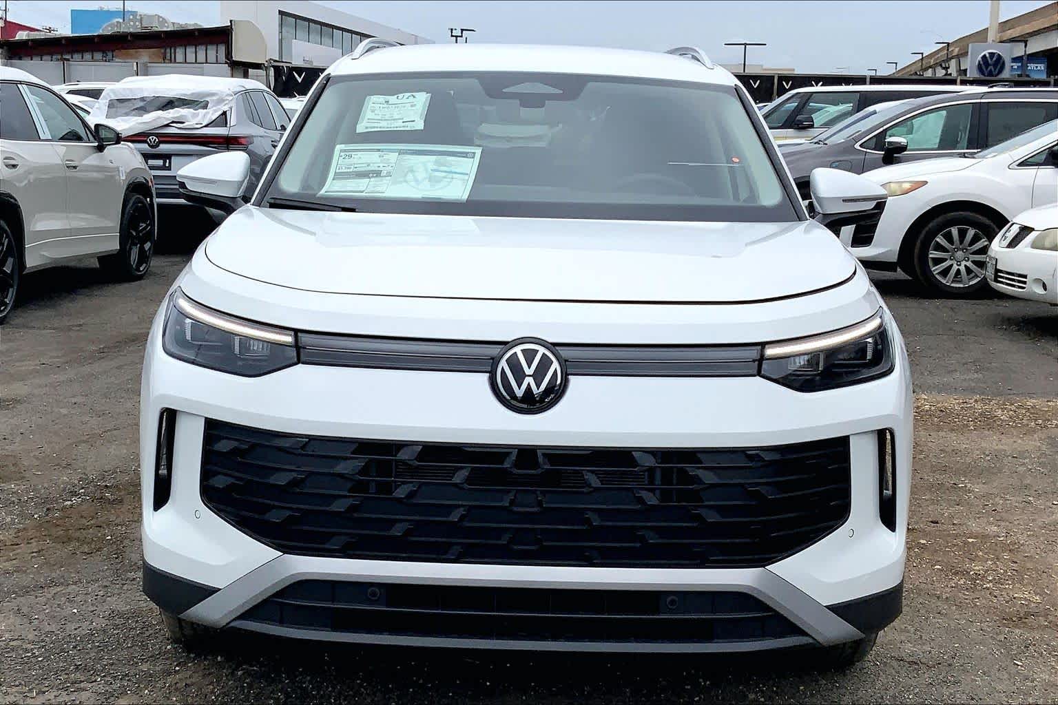 Thumbnail: 2026 Volkswagen Tiguan - 6