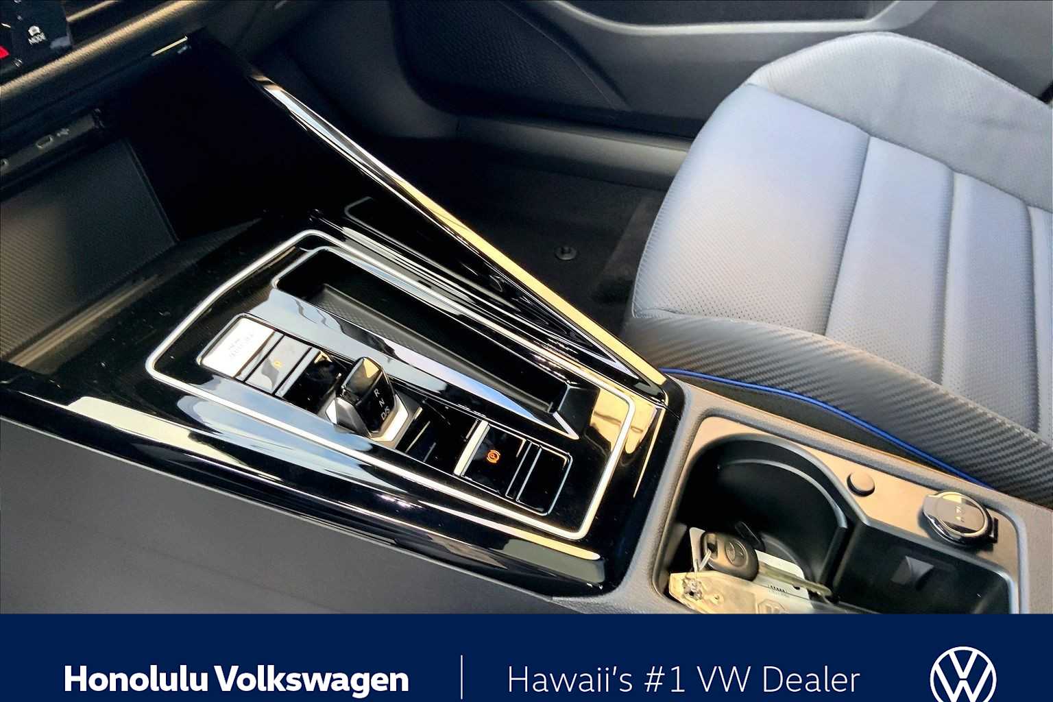 Thumbnail: 2026 Volkswagen Golf - 17