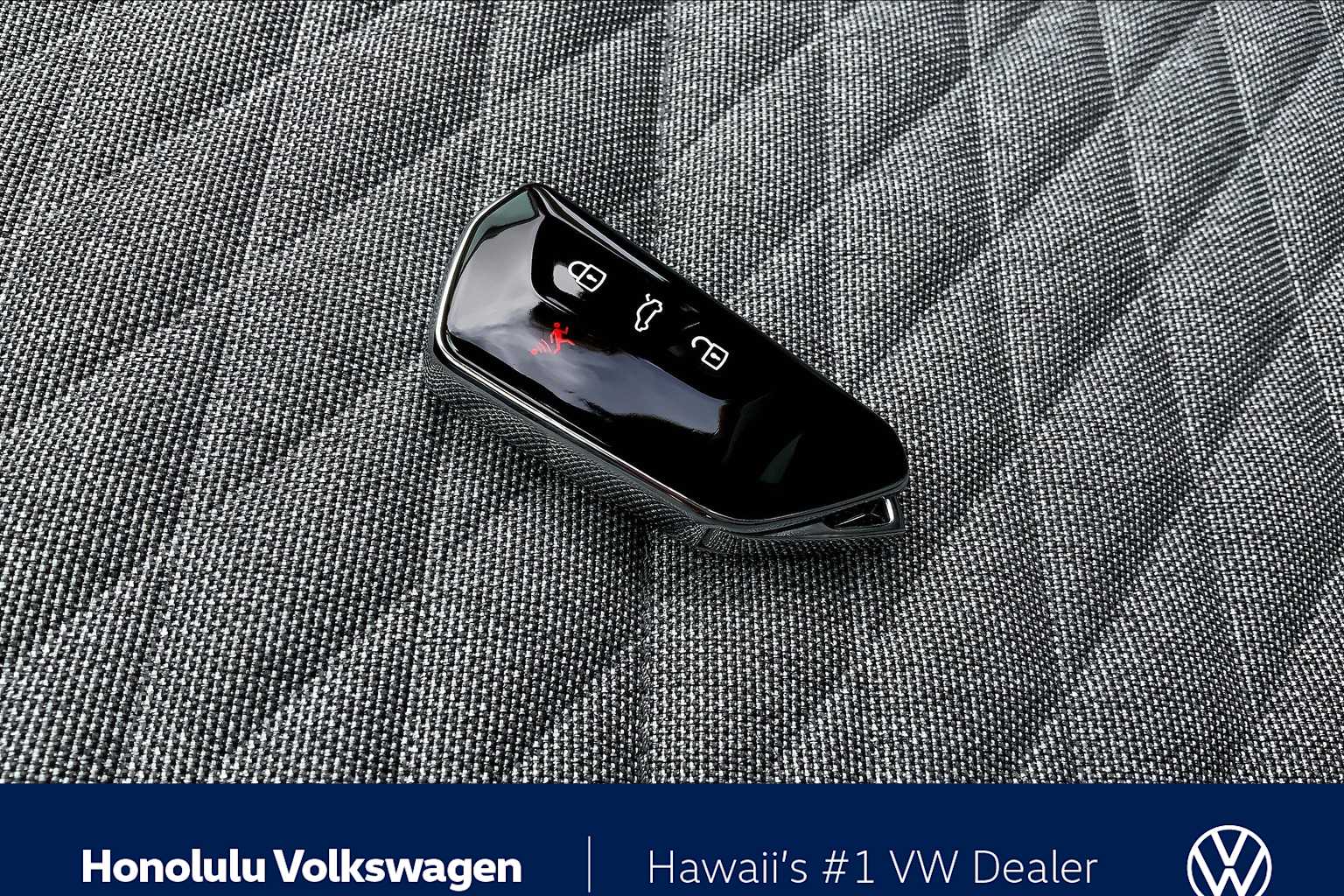 Thumbnail: 2025 Volkswagen Tiguan - 20