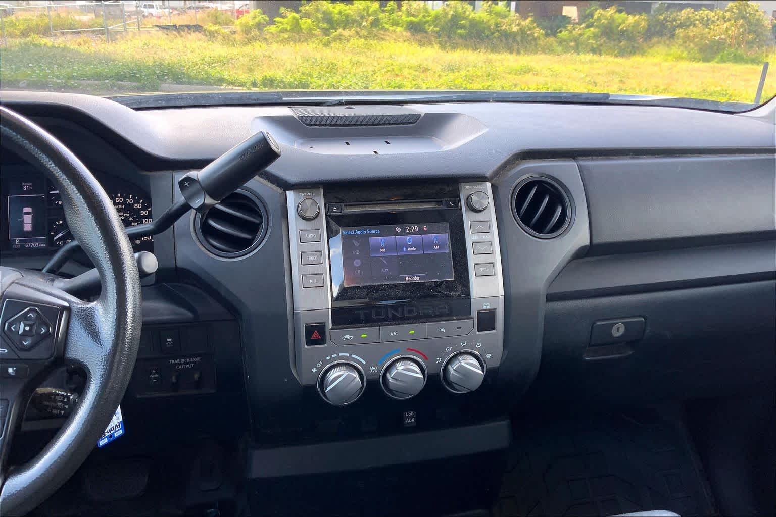 Thumbnail: 2019 Toyota Tundra - 14