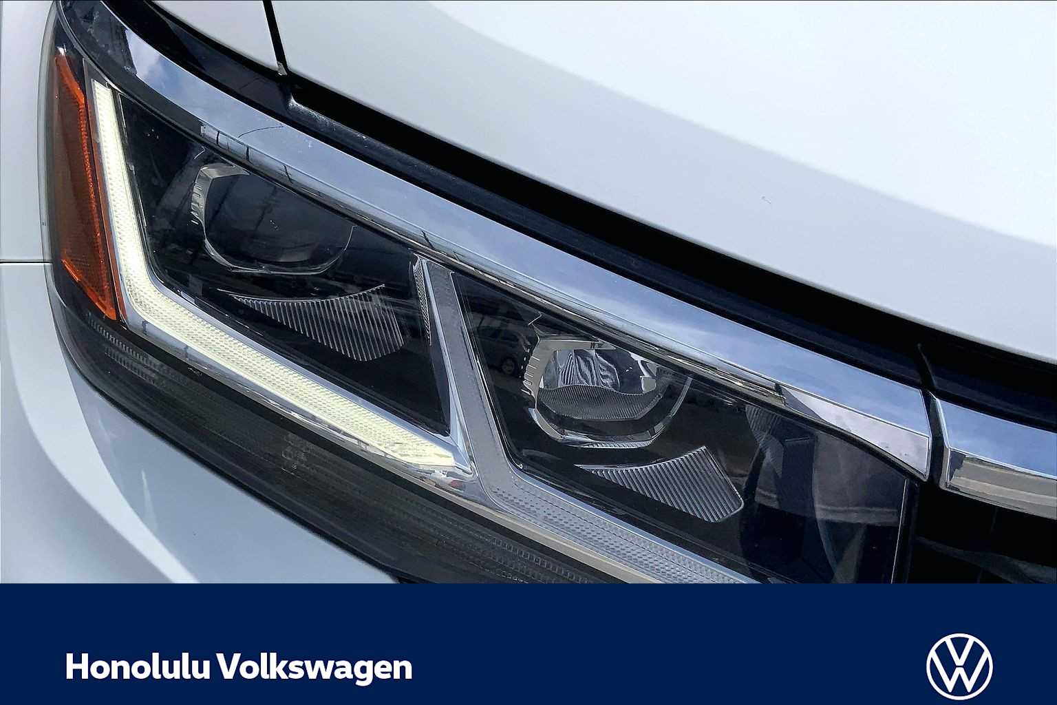 Thumbnail: 2023 Volkswagen Atlas - 31