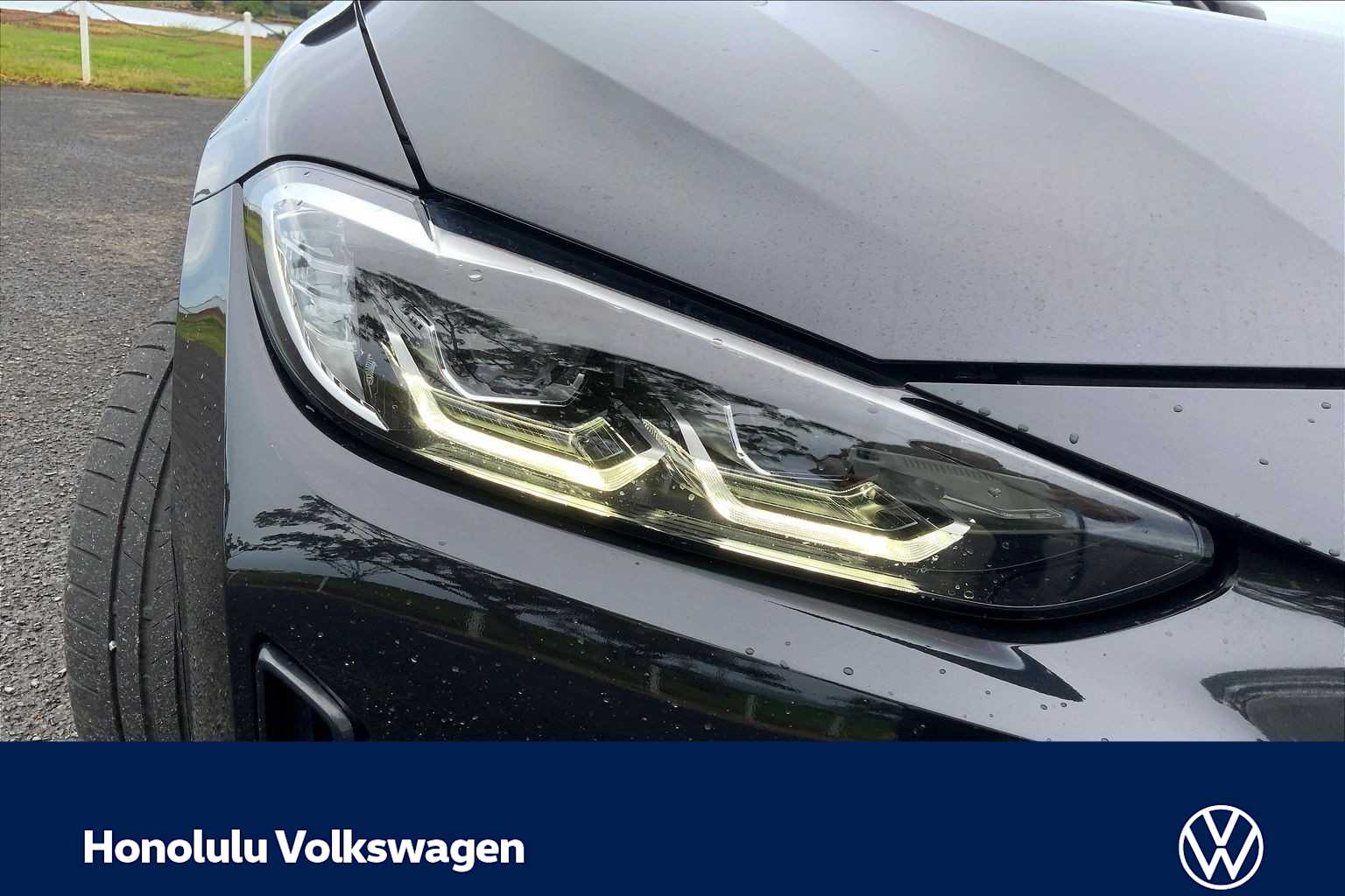 Thumbnail: 2023 BMW i4 - 30