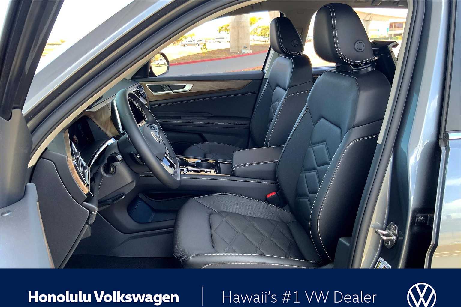 Thumbnail: 2025 Volkswagen Atlas - 11