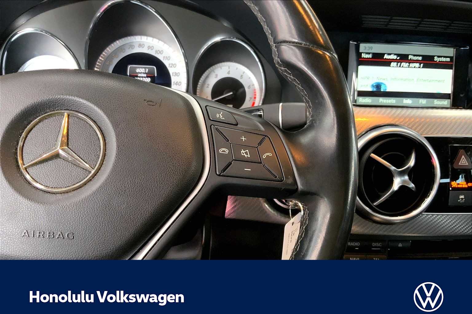 Thumbnail: 2015 Mercedes-Benz GLK - 24