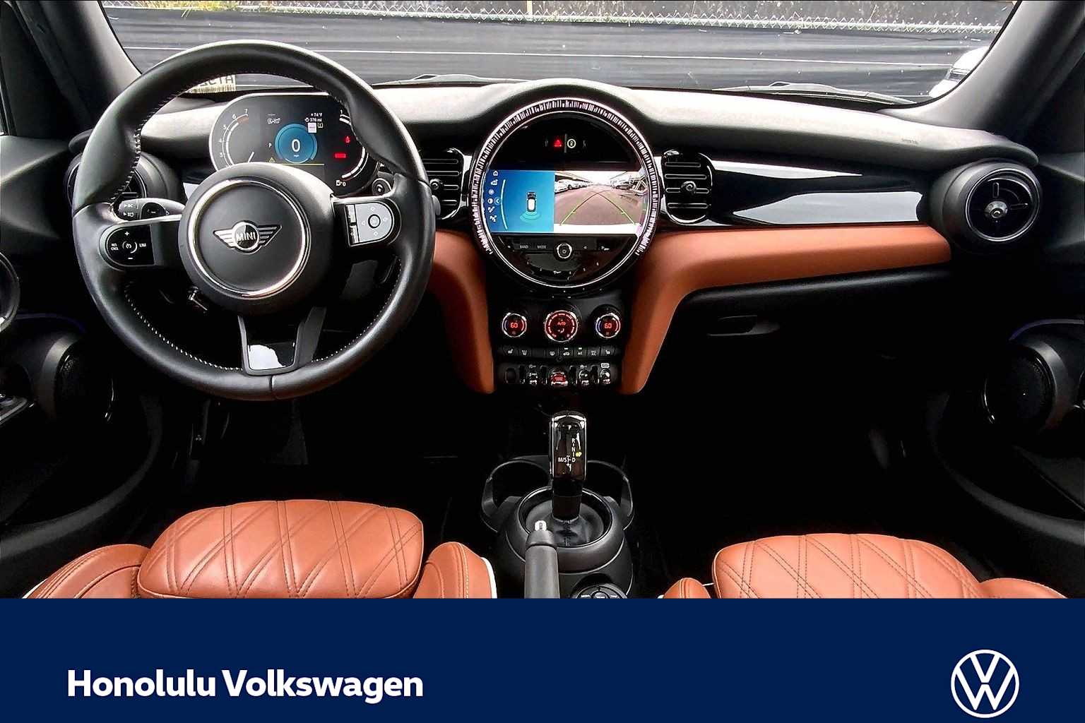 Thumbnail: 2023 MINI Cooper Hardtop - 10