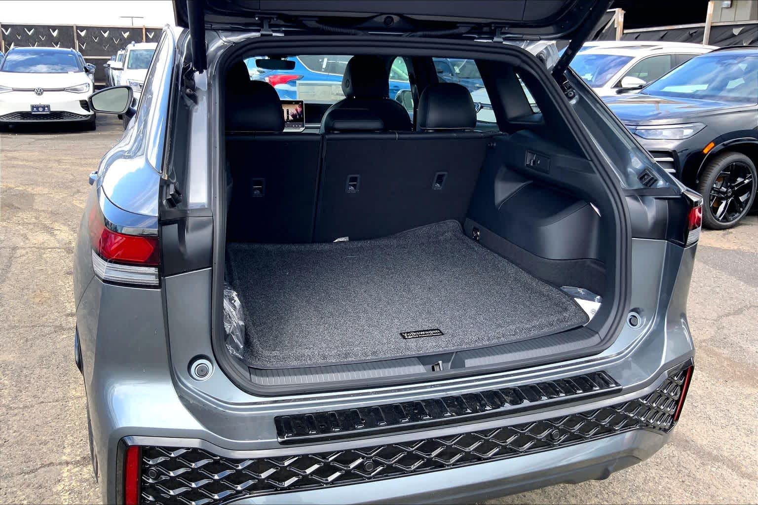 Thumbnail: 2026 Volkswagen Tiguan - 19