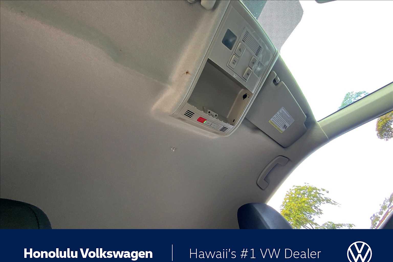 Thumbnail: 2021 Volkswagen Tiguan - 29