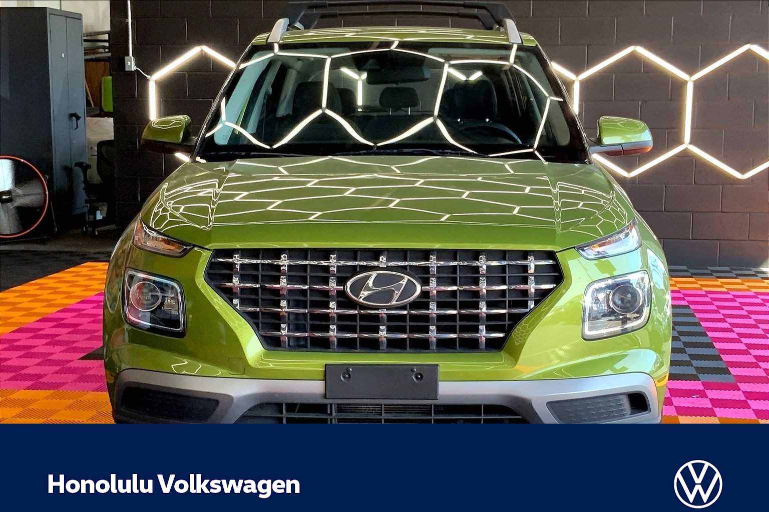 Thumbnail: 2022 Hyundai Venue - 6