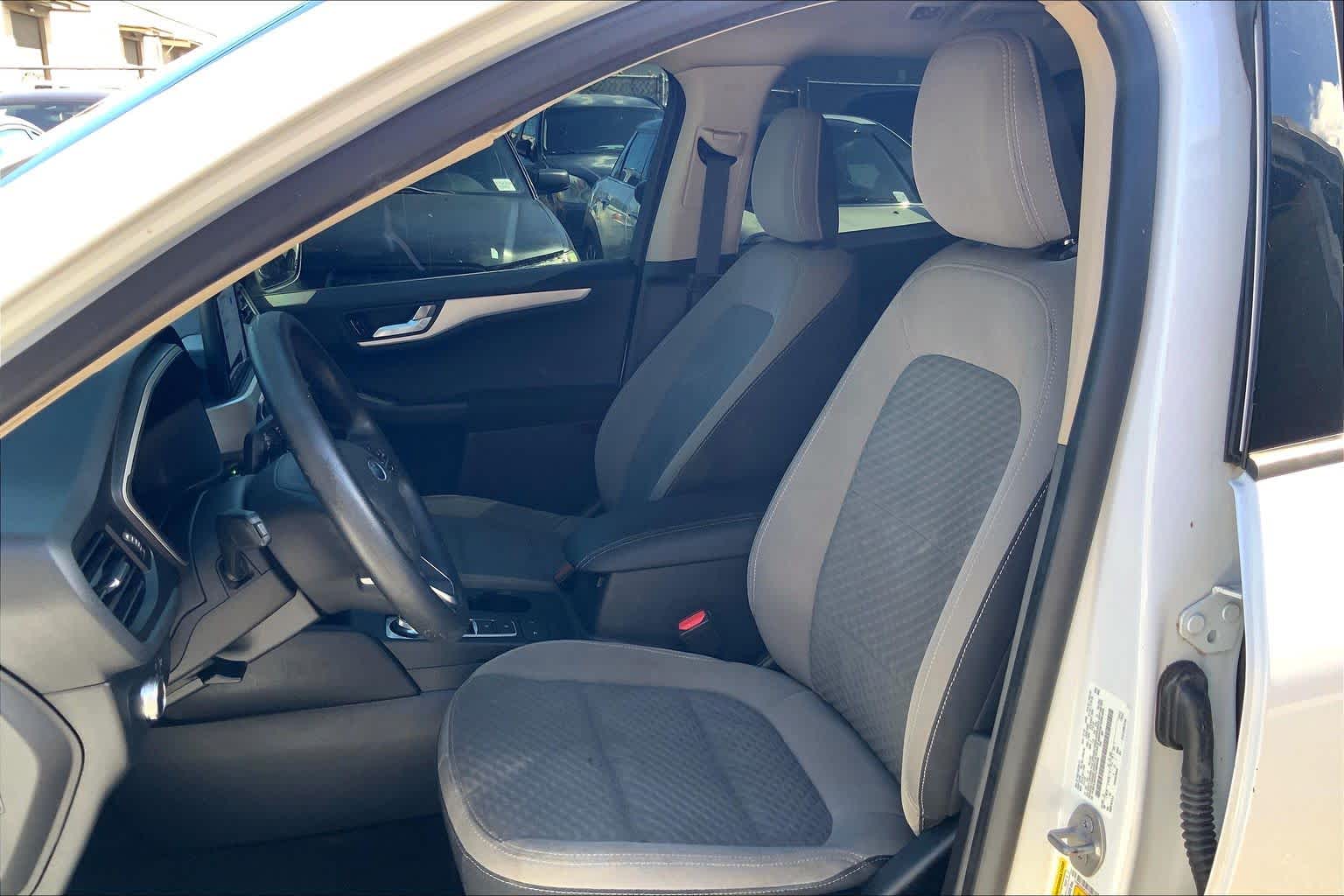 Thumbnail: 2020 Ford Escape - 11