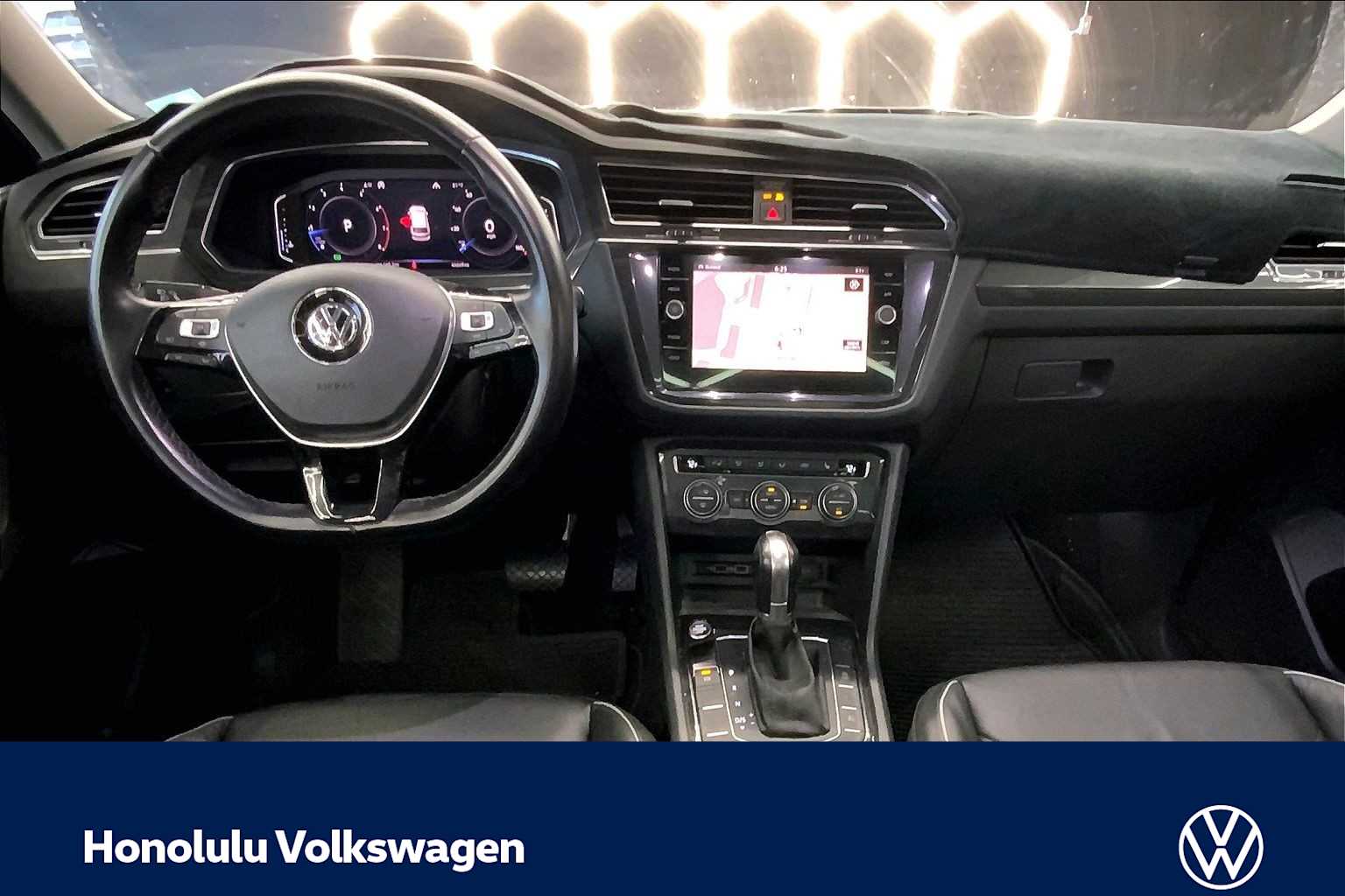 Thumbnail: 2019 Volkswagen Tiguan - 9