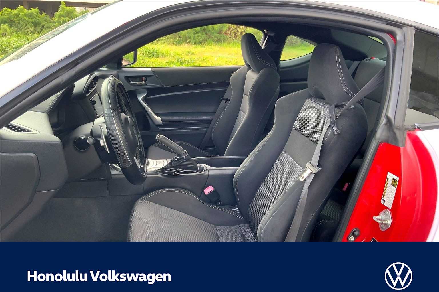 Thumbnail: 2017 Toyota 86 - 11