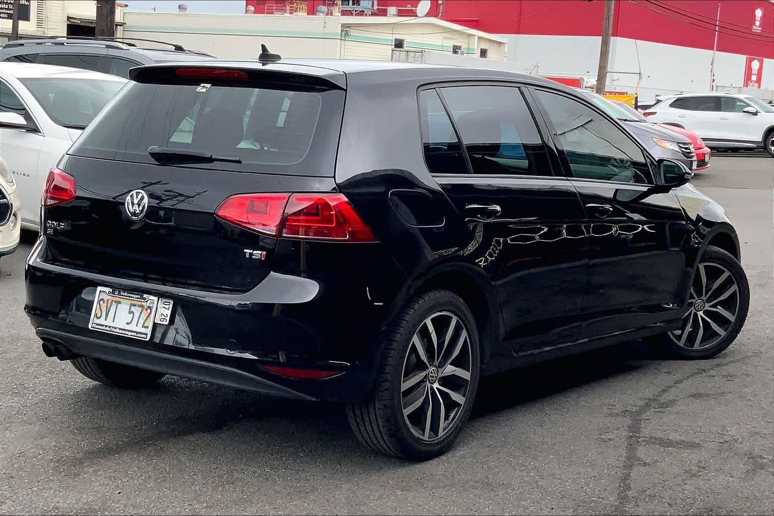 Thumbnail: 2016 Volkswagen Golf - 22