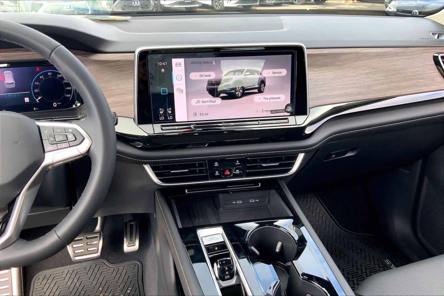 Thumbnail: 2026 Volkswagen Atlas - 16