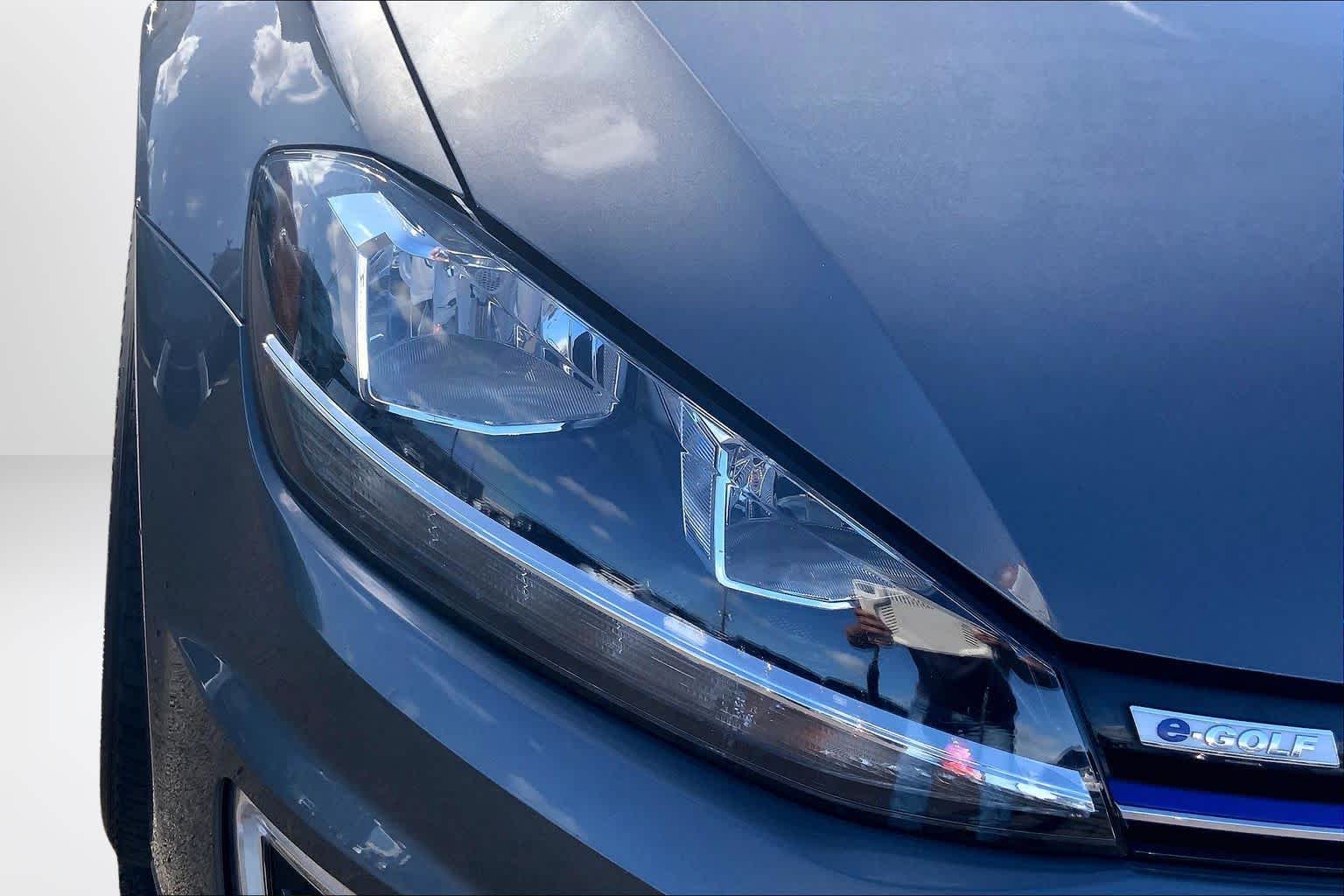 2019 Volkswagen e-Golf e-Golf SE - Photo 30
