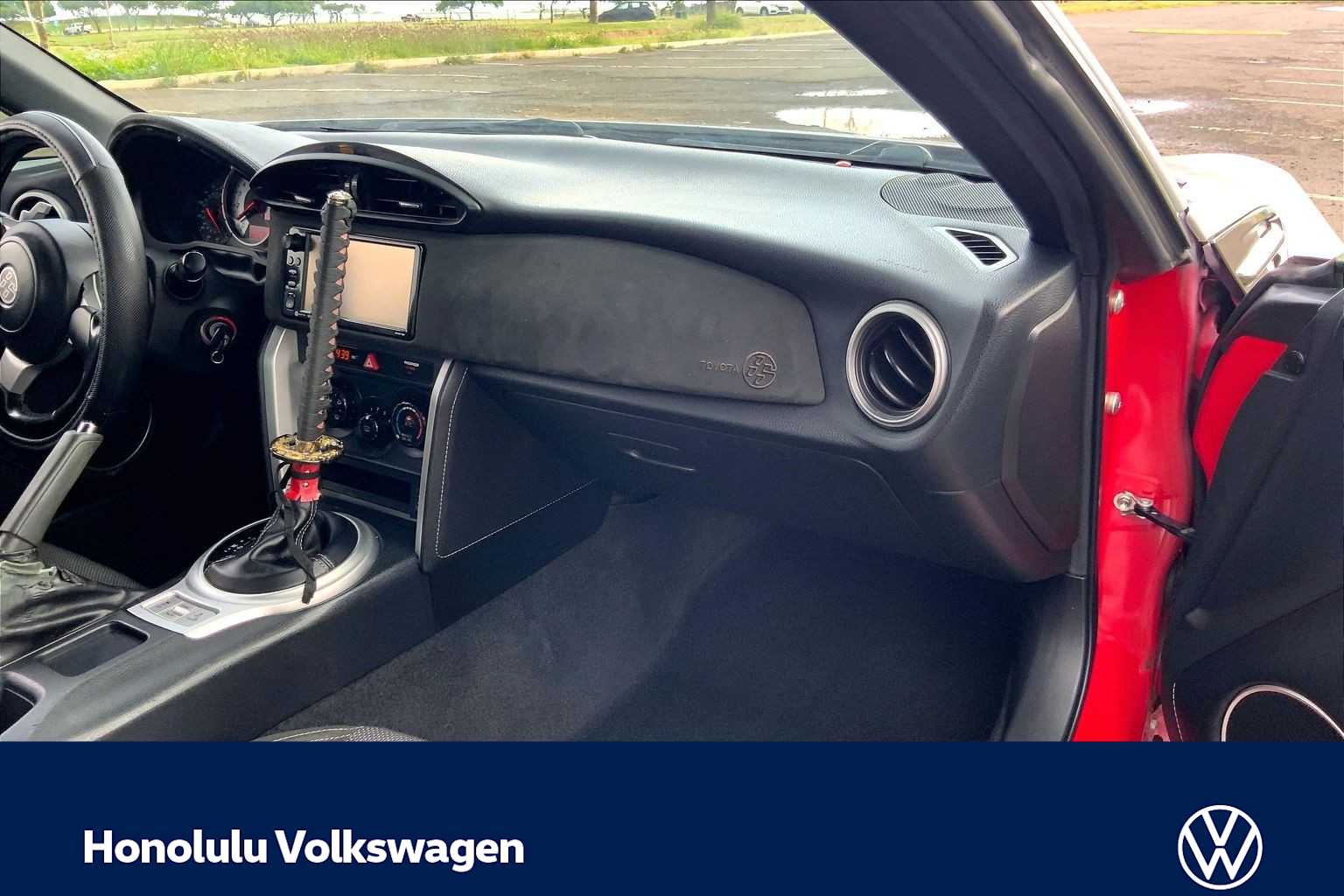 Thumbnail: 2017 Toyota 86 - 22