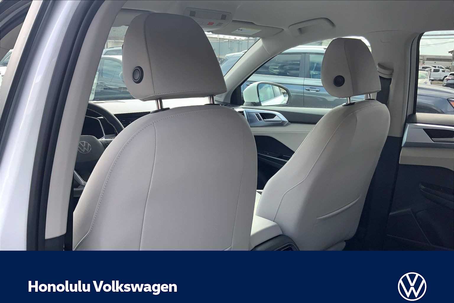 Thumbnail: 2026 Volkswagen Taos - 12