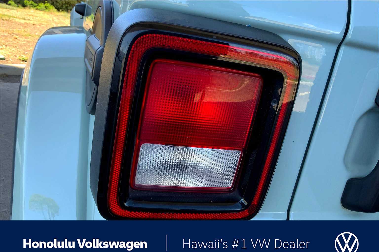 Thumbnail: 2024 Jeep Wrangler - 35