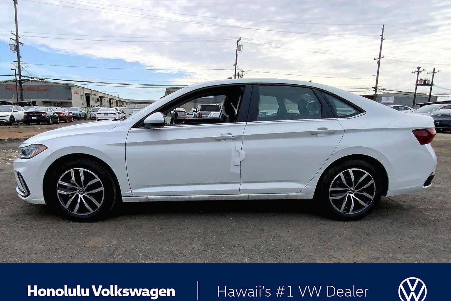 Thumbnail: 2026 Volkswagen Jetta - 3