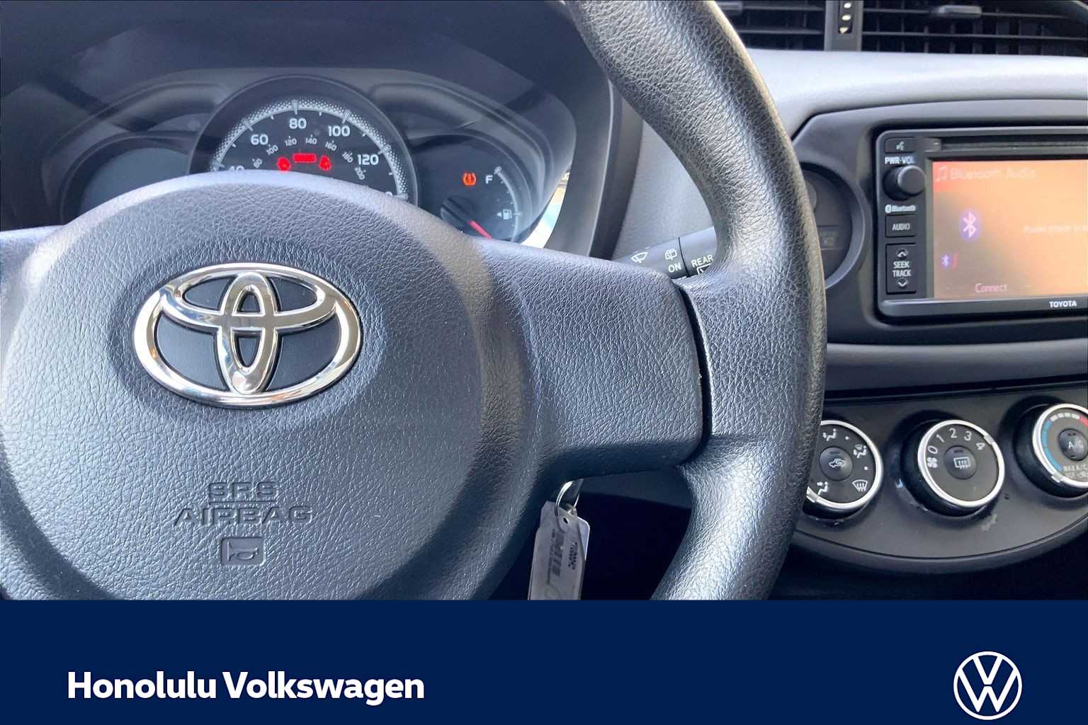 Thumbnail: 2016 Toyota Yaris - 23