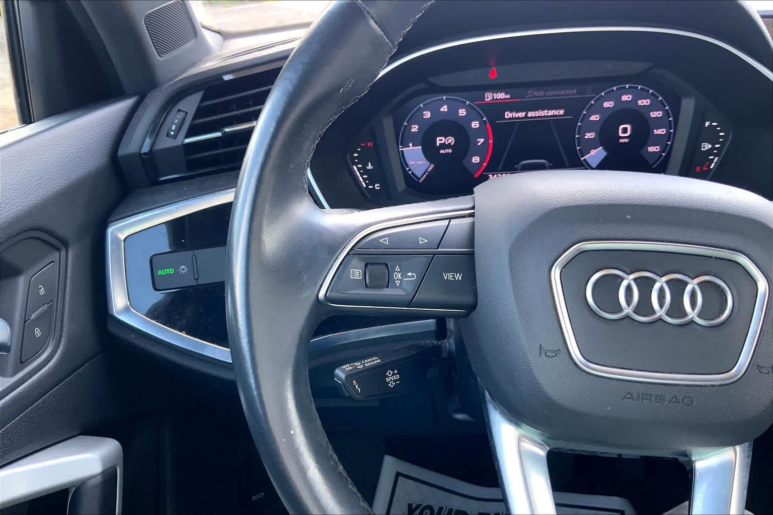 Thumbnail: 2021 Audi Q3 - 24
