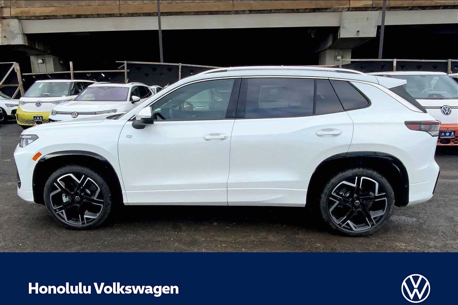 Thumbnail: 2026 Volkswagen Tiguan - 3
