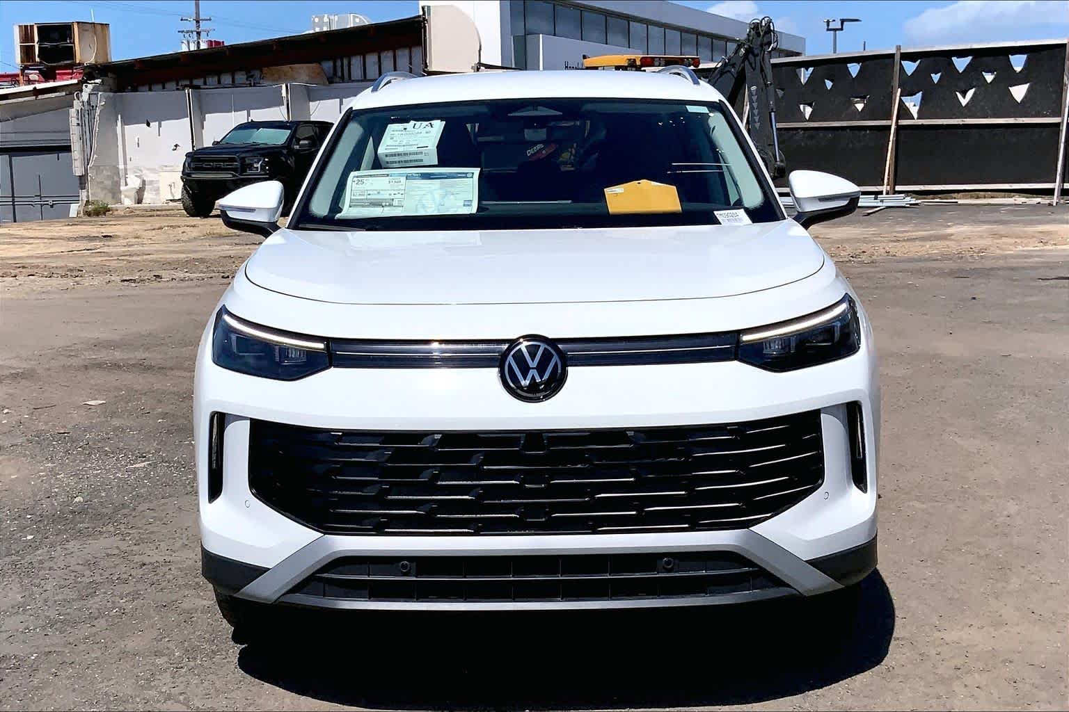 Thumbnail: 2026 Volkswagen Tiguan - 6