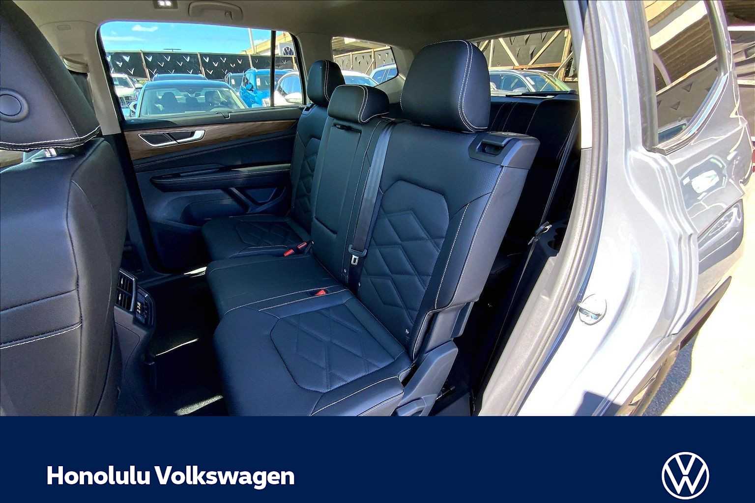 Thumbnail: 2026 Volkswagen Atlas - 13