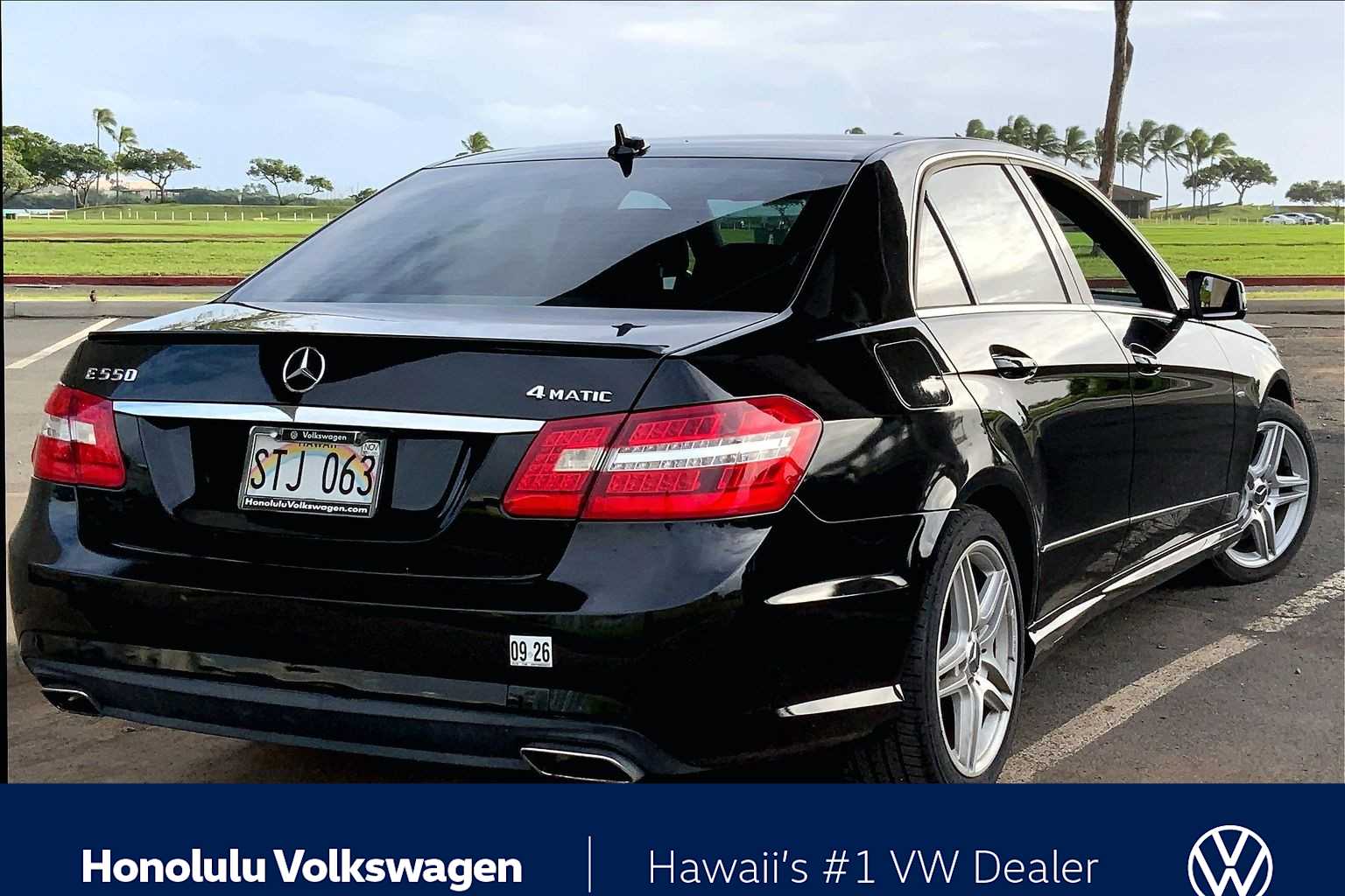 Thumbnail: 2012 Mercedes-Benz E-Class - 21