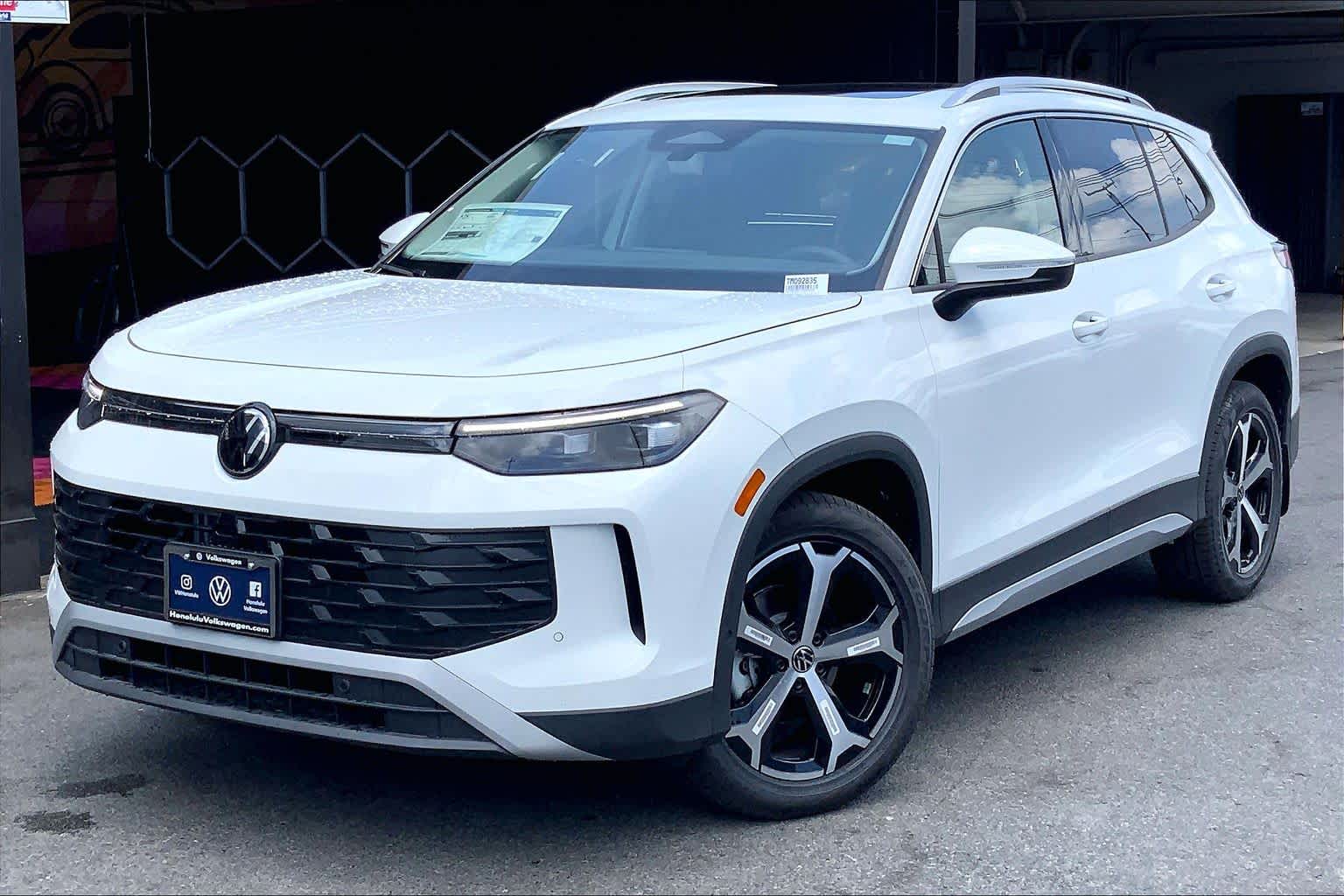 Thumbnail: 2026 Volkswagen Tiguan - 1