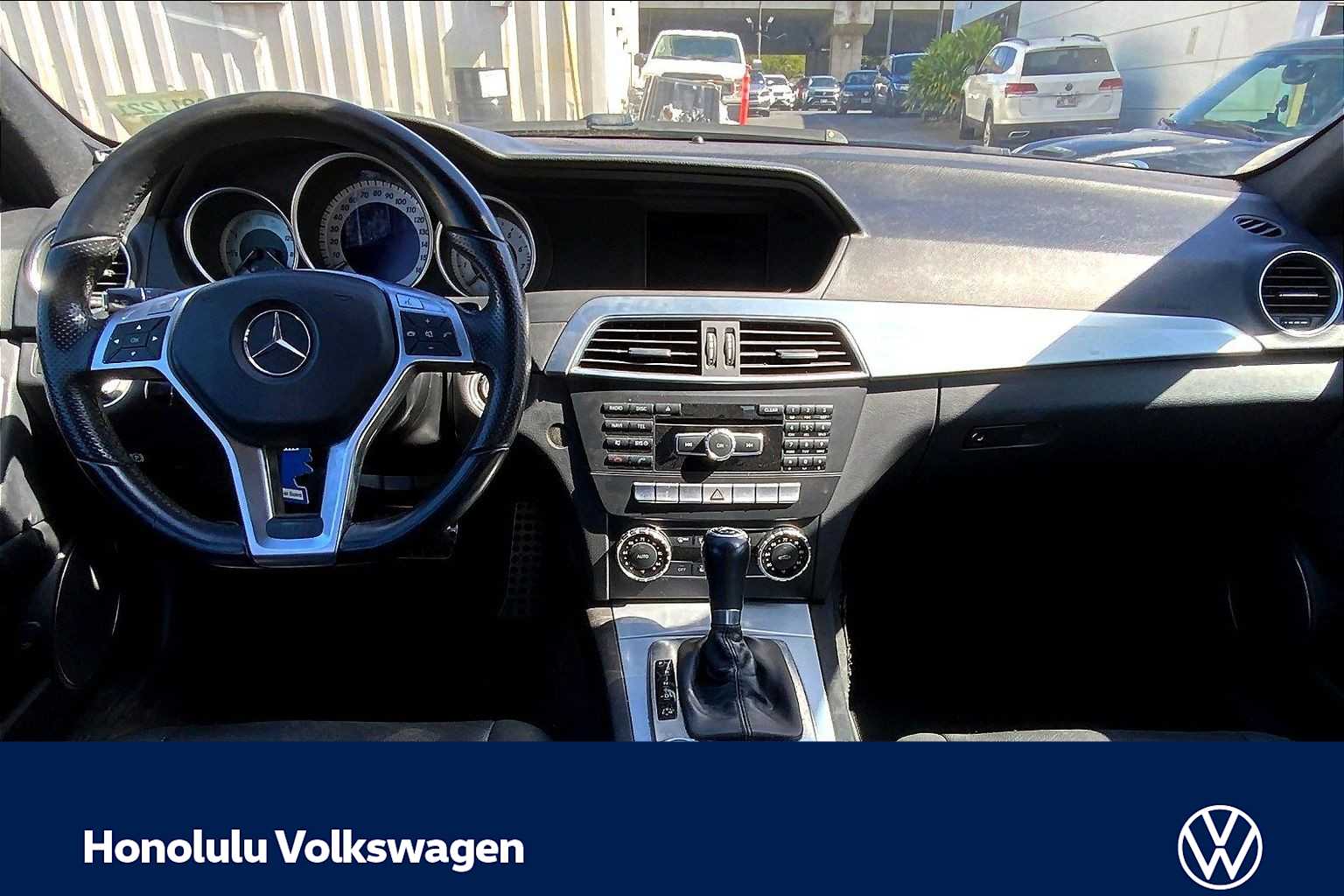 Thumbnail: 2014 Mercedes-Benz C-Class - 7