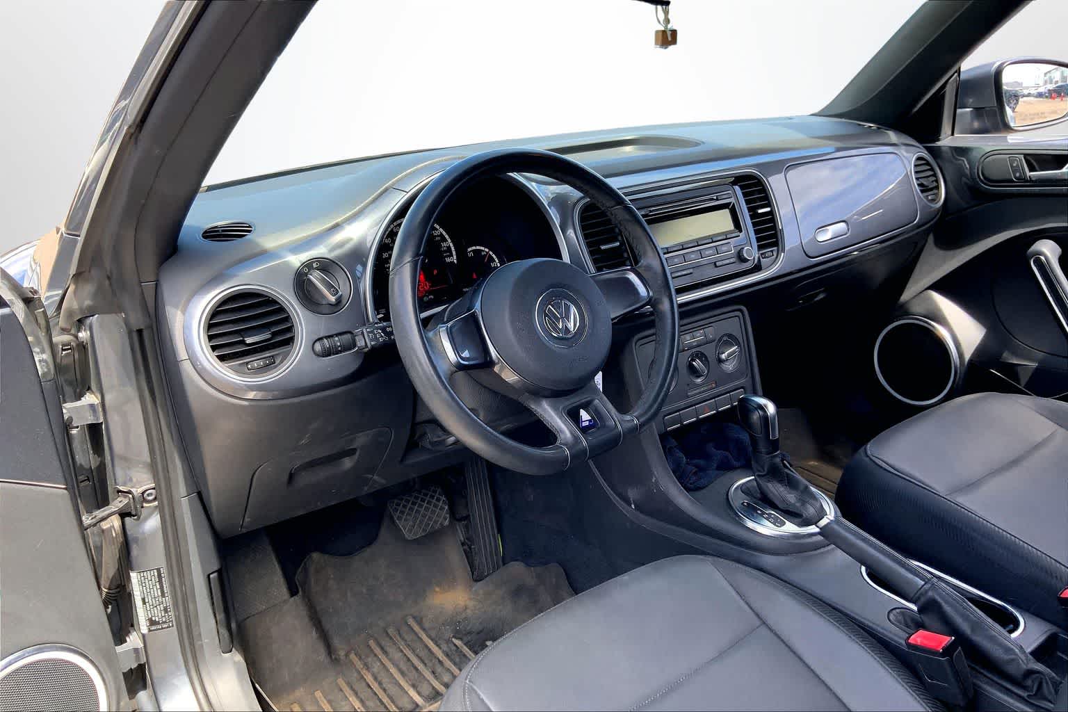 3VW5P7AT1DM821823