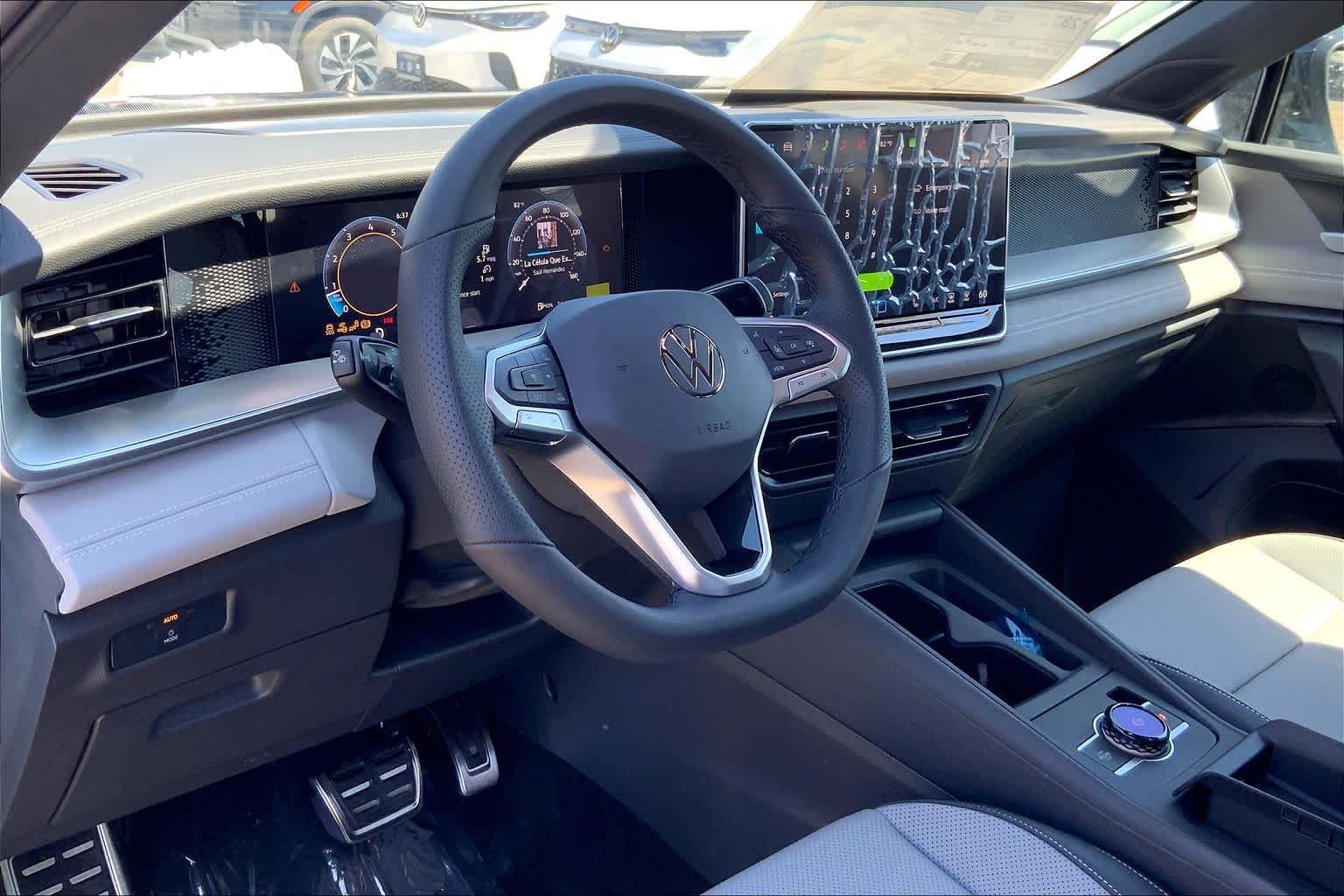 Thumbnail: 2026 Volkswagen Tiguan - 2