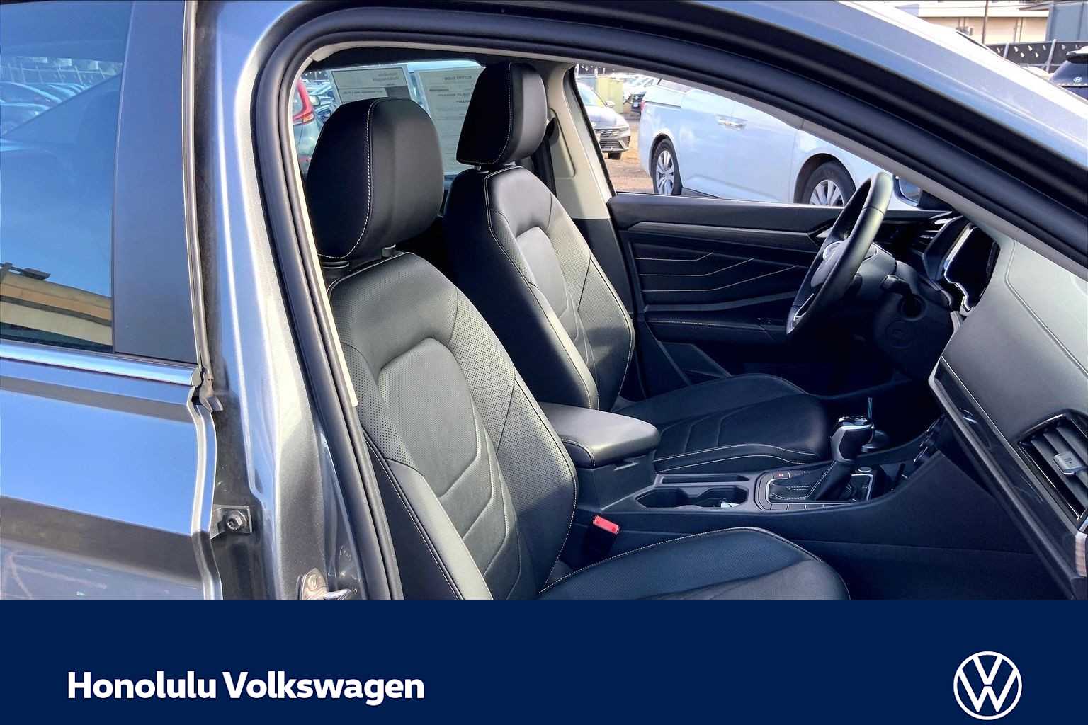 Thumbnail: 2023 Volkswagen Jetta - 13