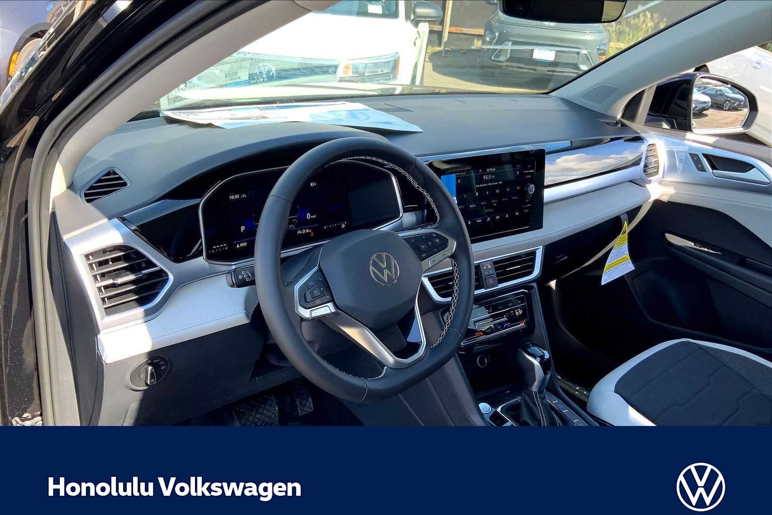 Thumbnail: 2026 Volkswagen Taos - 2