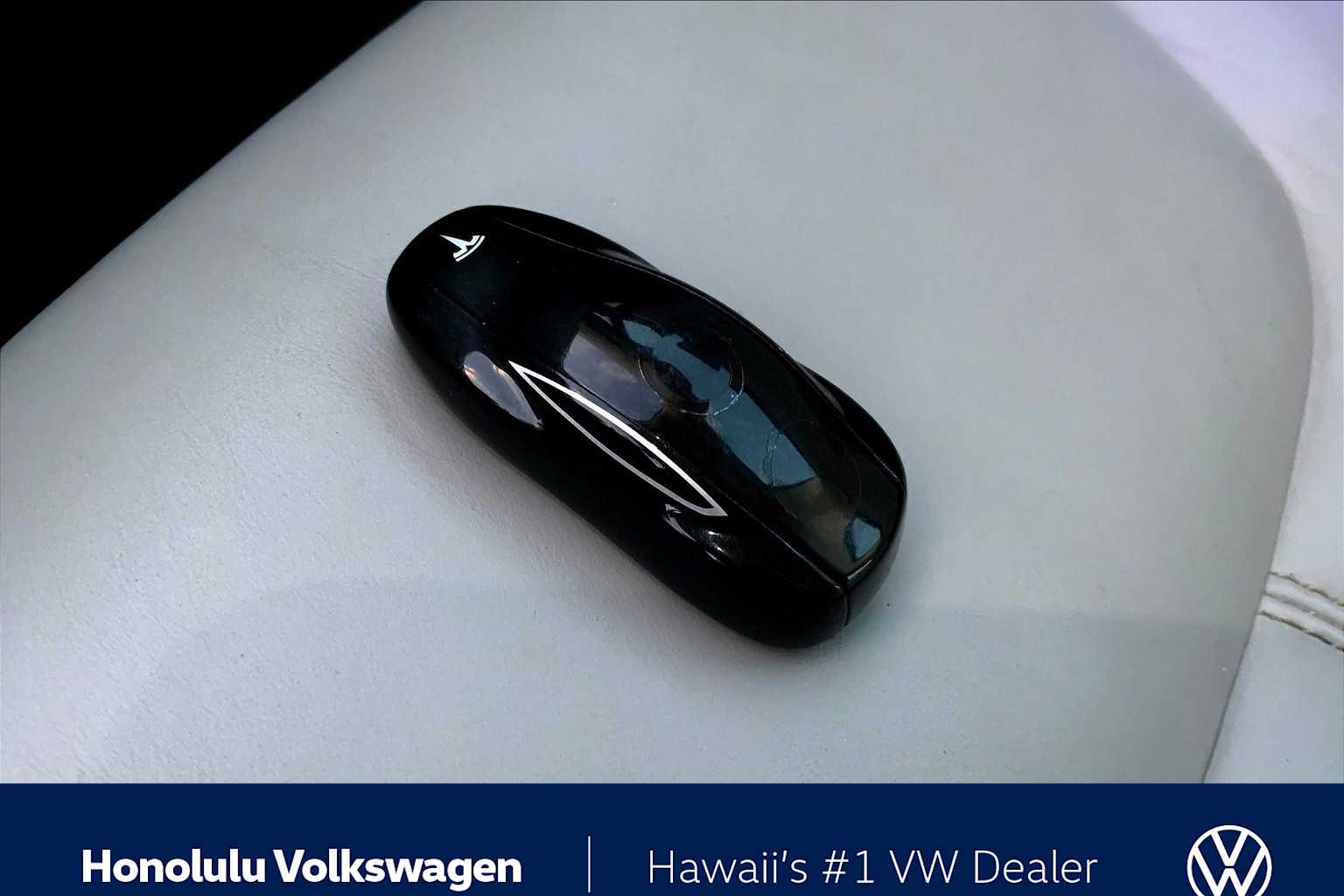Thumbnail: 2014 Tesla Model S - 18