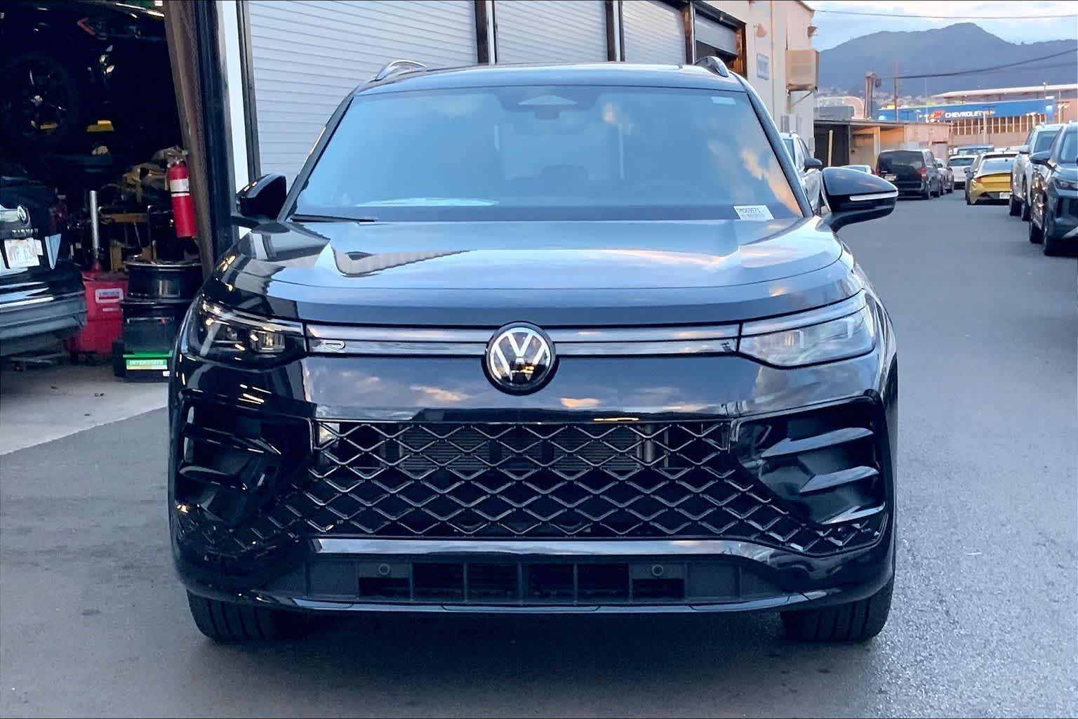 Thumbnail: 2026 Volkswagen Tiguan - 6