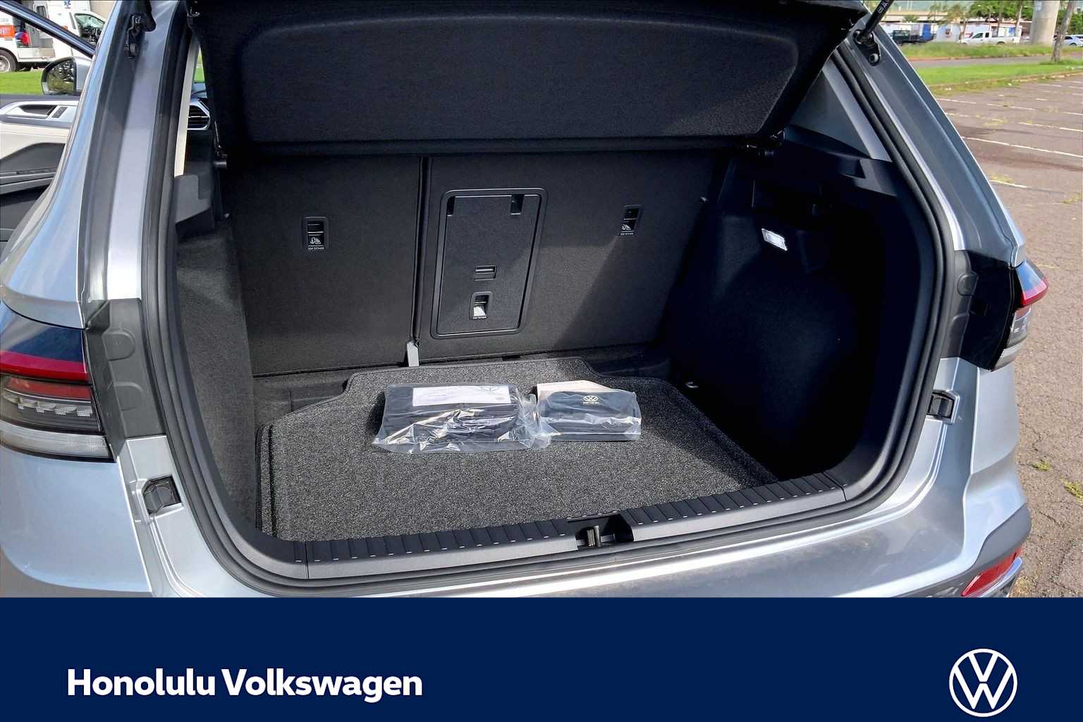 Thumbnail: 2026 Volkswagen Taos - 19