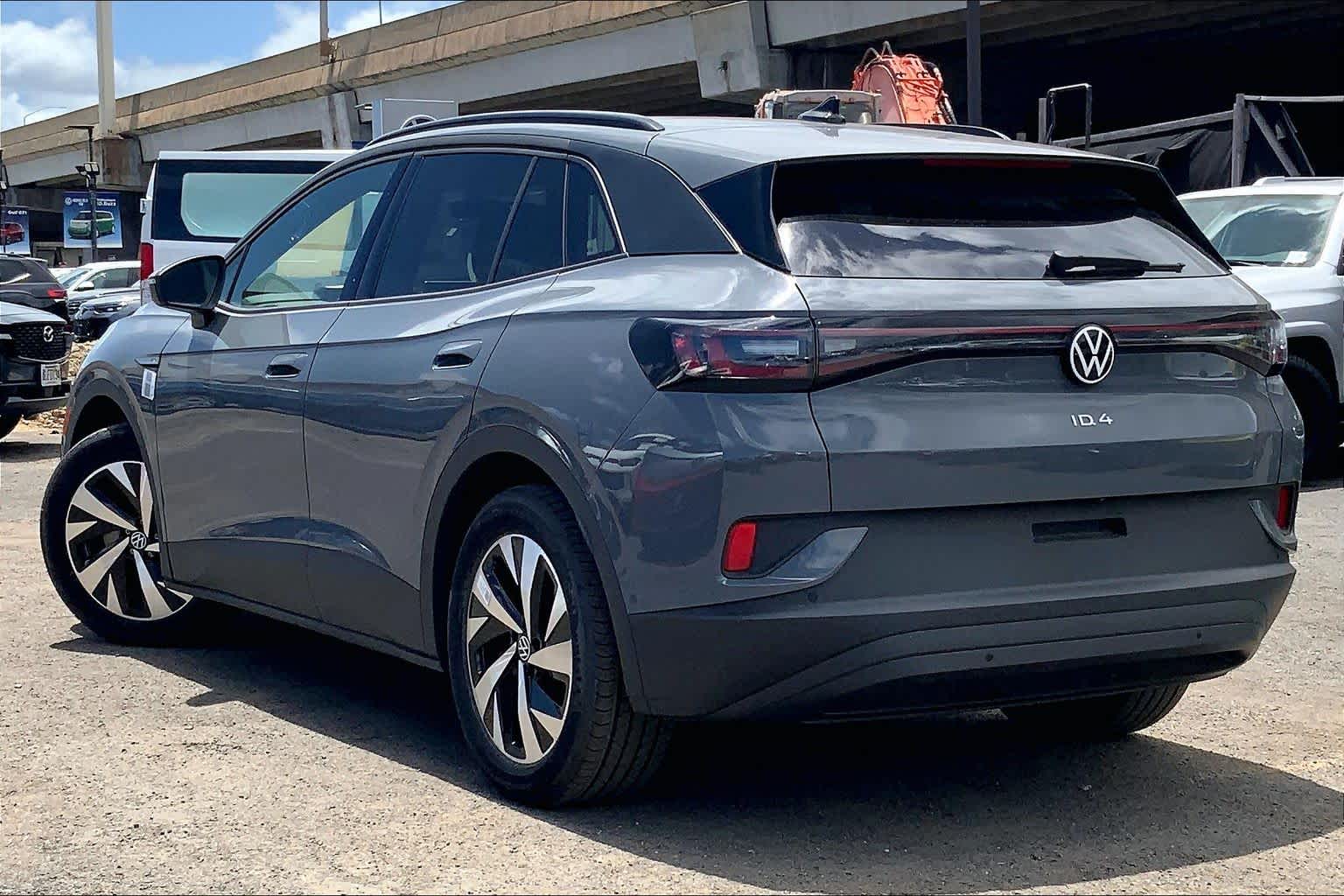 Thumbnail: 2026 Volkswagen ID.4 - 4