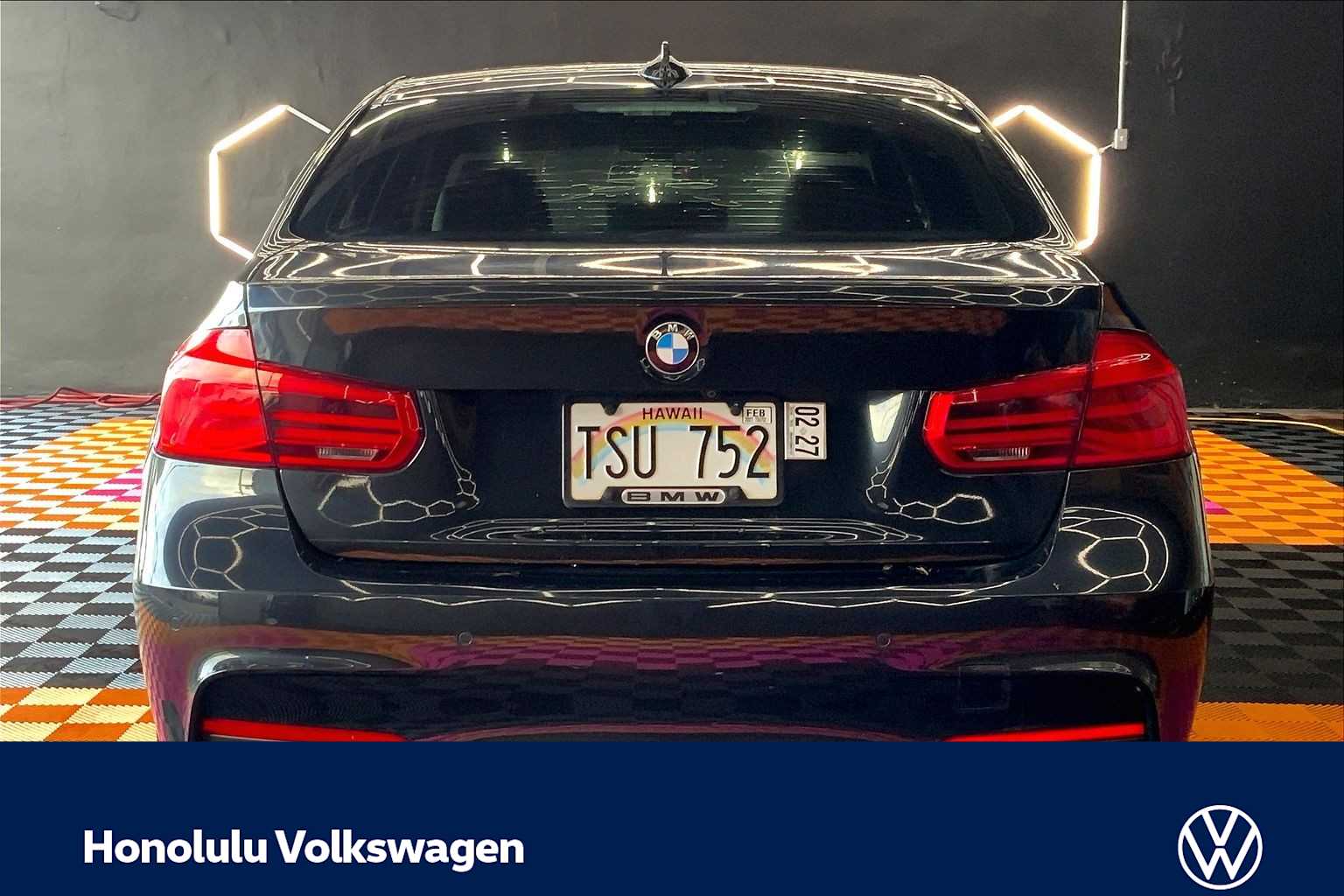 Thumbnail: 2017 BMW 3 Series - 5