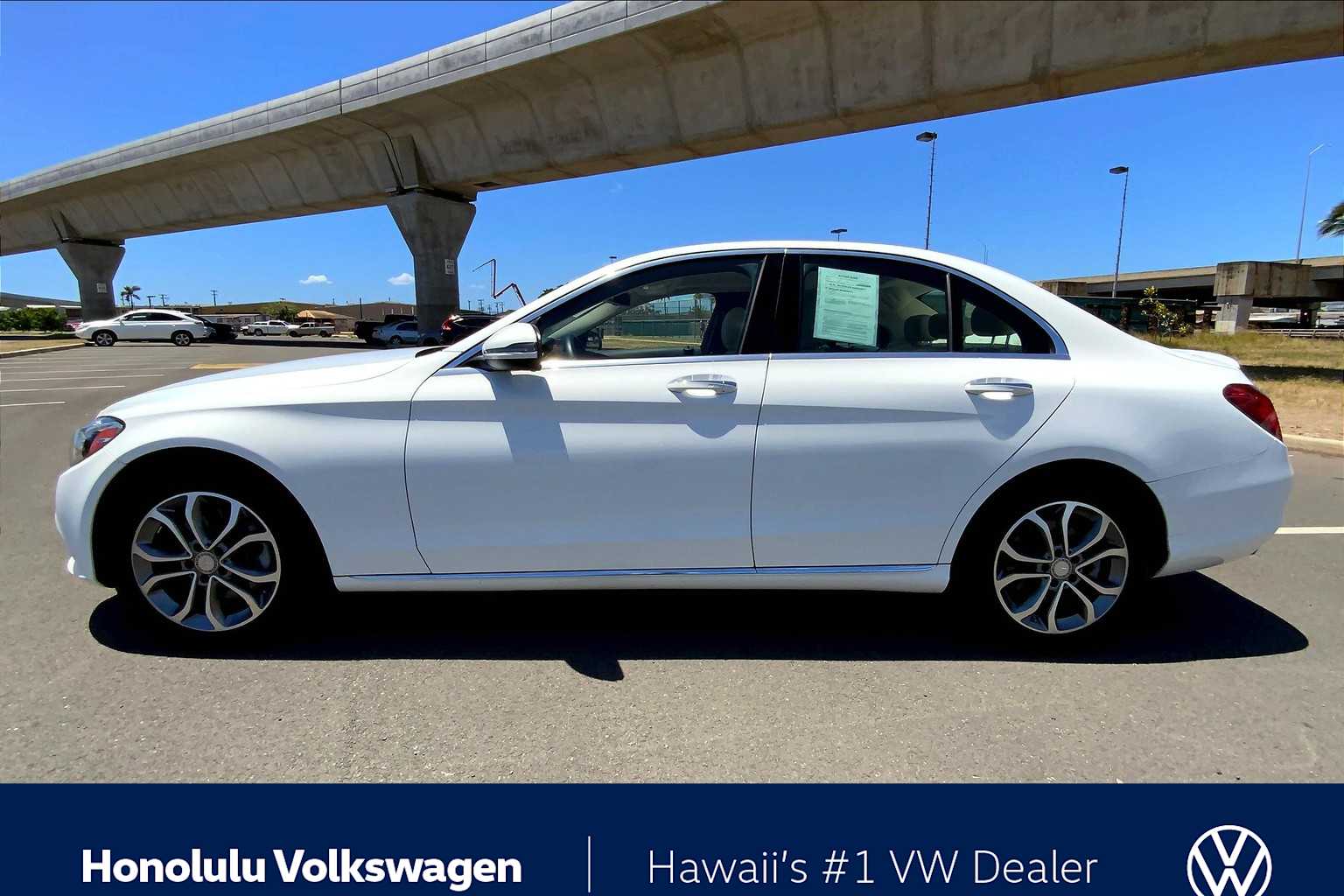 Thumbnail: 2016 Mercedes-Benz C-Class - 2