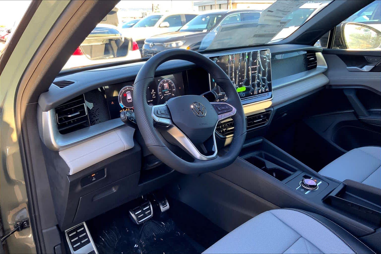 Thumbnail: 2026 Volkswagen Tiguan - 2