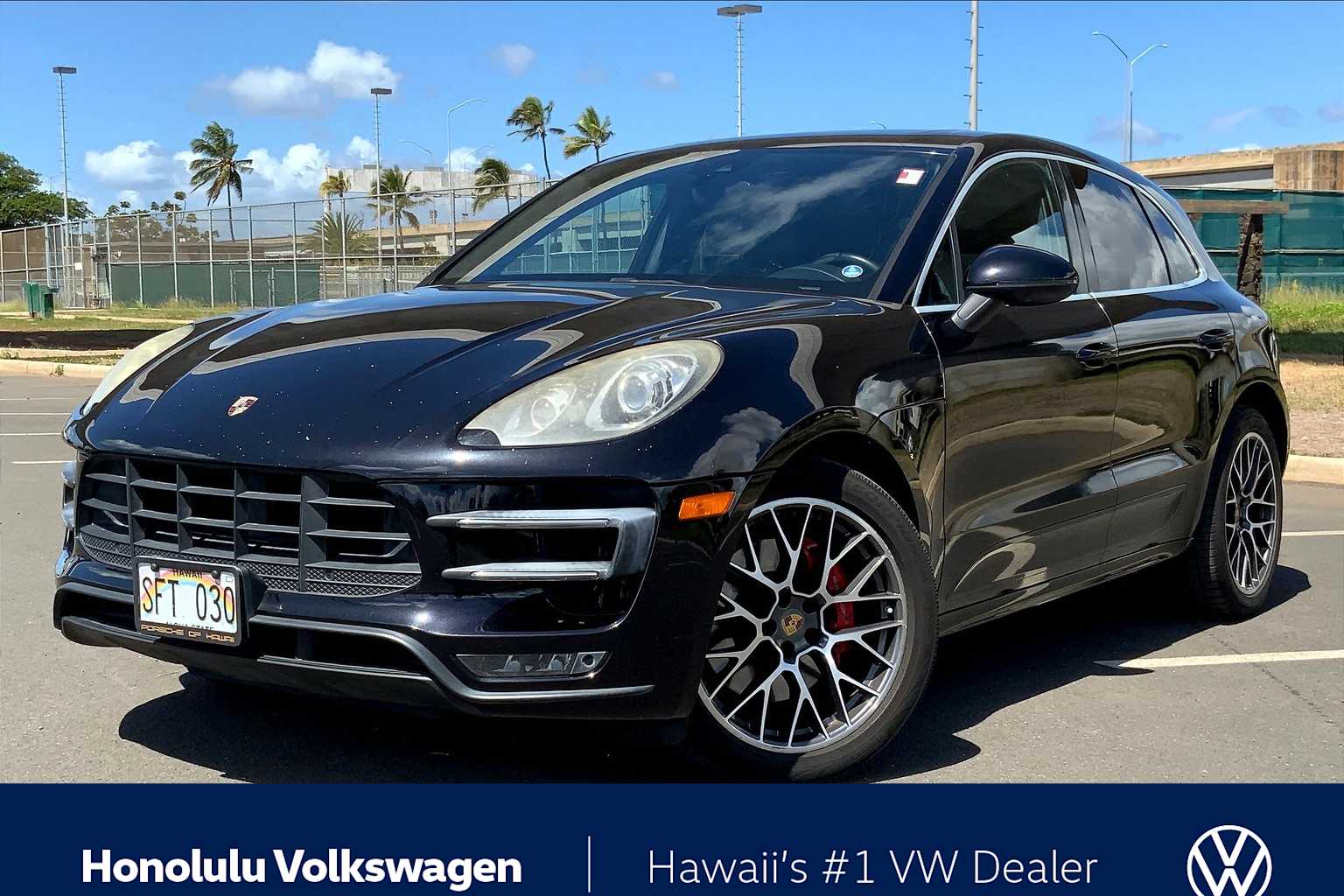 Thumbnail: 2015 Porsche Macan - 1